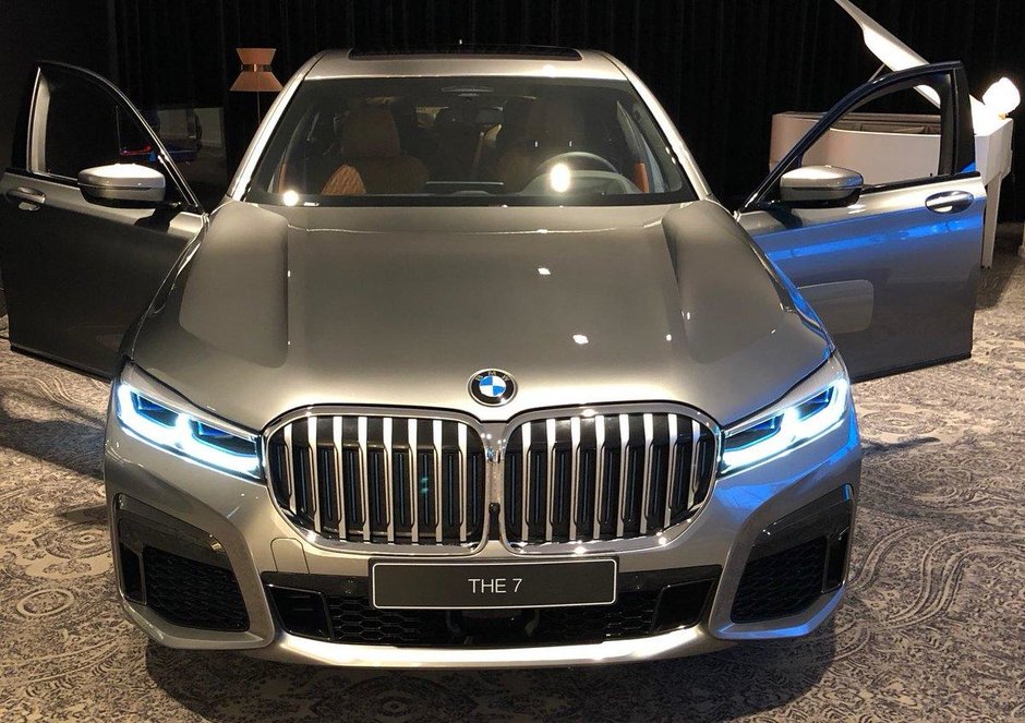 BMW Seria 7 Facelift - Poza cu fata