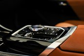 BMW Seria 7 in Desert Sand Uni