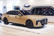 BMW Seria 7 in Desert Sand Uni