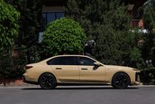 BMW Seria 7 in Desert Sand Uni