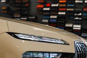 BMW Seria 7 in Desert Sand Uni