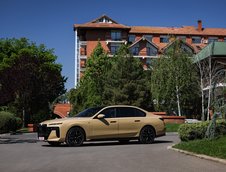BMW Seria 7 in Desert Sand Uni