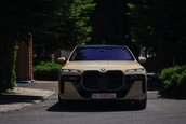 BMW Seria 7 in Desert Sand Uni