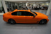 BMW Seria 7 in Fire Orange