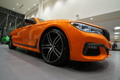BMW Seria 7 in Fire Orange