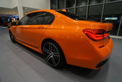 BMW Seria 7 in Fire Orange