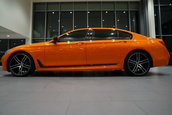 BMW Seria 7 in Fire Orange