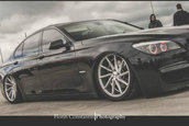 BMW Seria 7 low