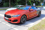 BMW Seria 8 Cabrio in rosu