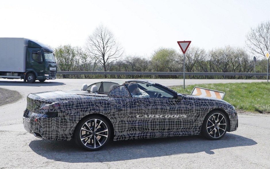 BMW Seria 8 Cabrio - Poze interior