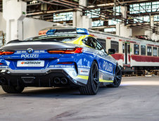 BMW Seria 8 de politie