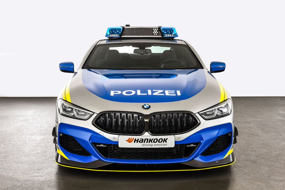 BMW Seria 8 de politie