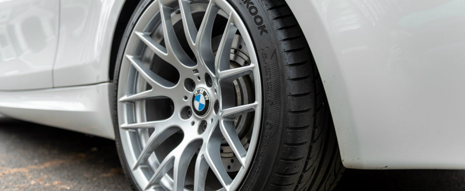 BMW-ul asta are tot ce ti-ai putea dori: motor de 3.0 litri twin-turbo, cutie manuala si tractiune spate din fabrica