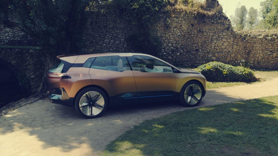 BMW Vision iNext