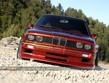 BMW Wide Bodied M3 E30-M5 Power