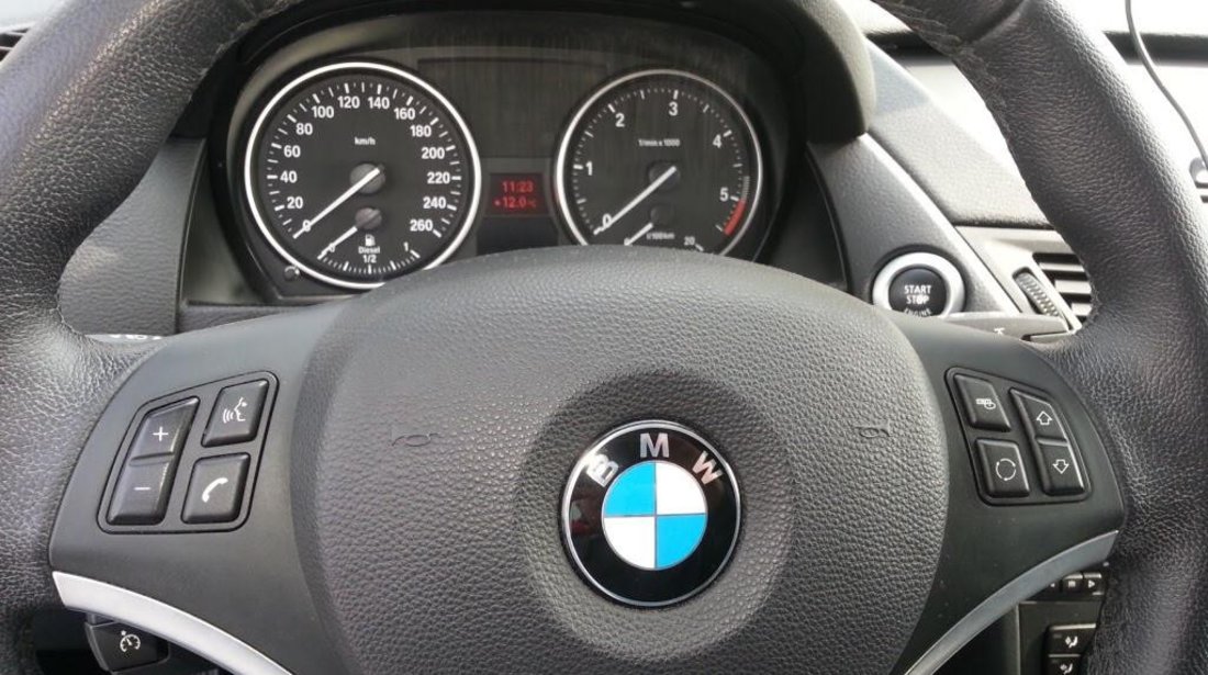 BMW X1 2.0 2011