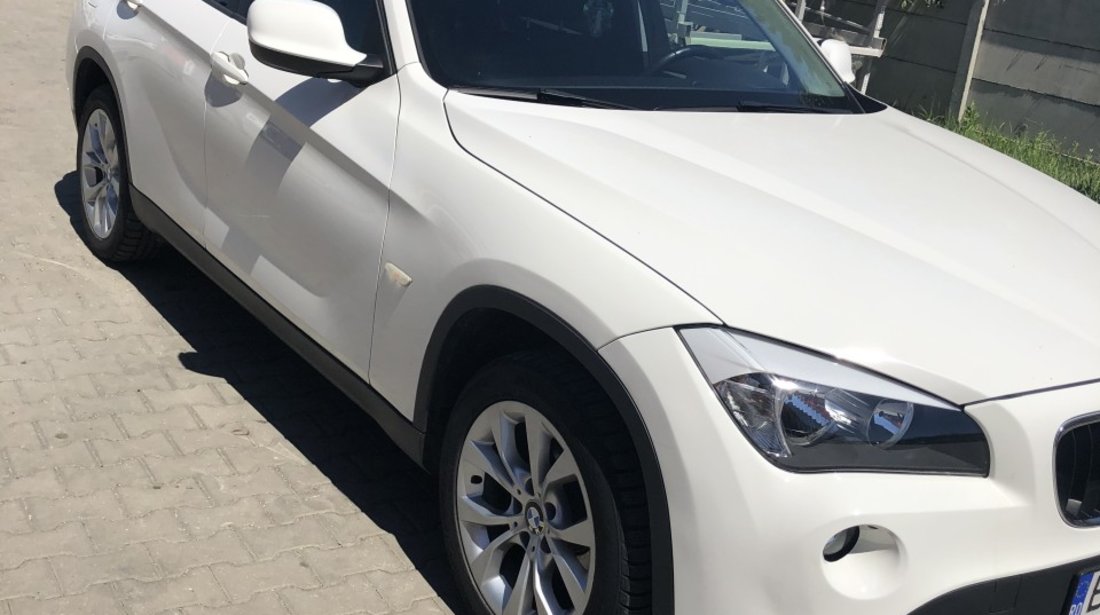 BMW X1 2.0 2011