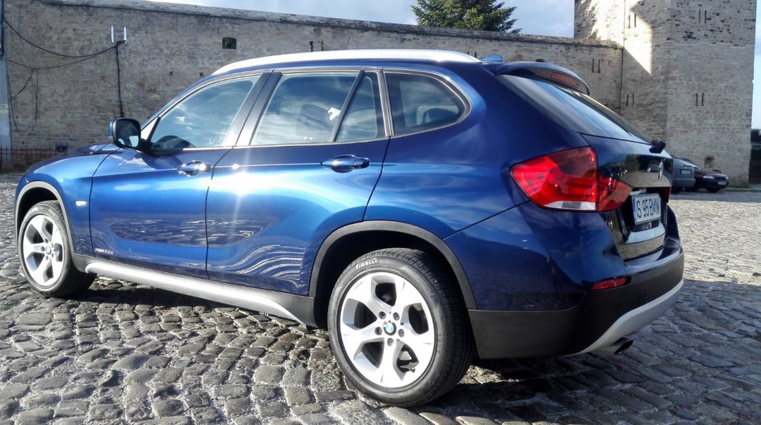 BMW X1 2.0TDi X-Drive, avans 10%, rate 1-5 ani 2011