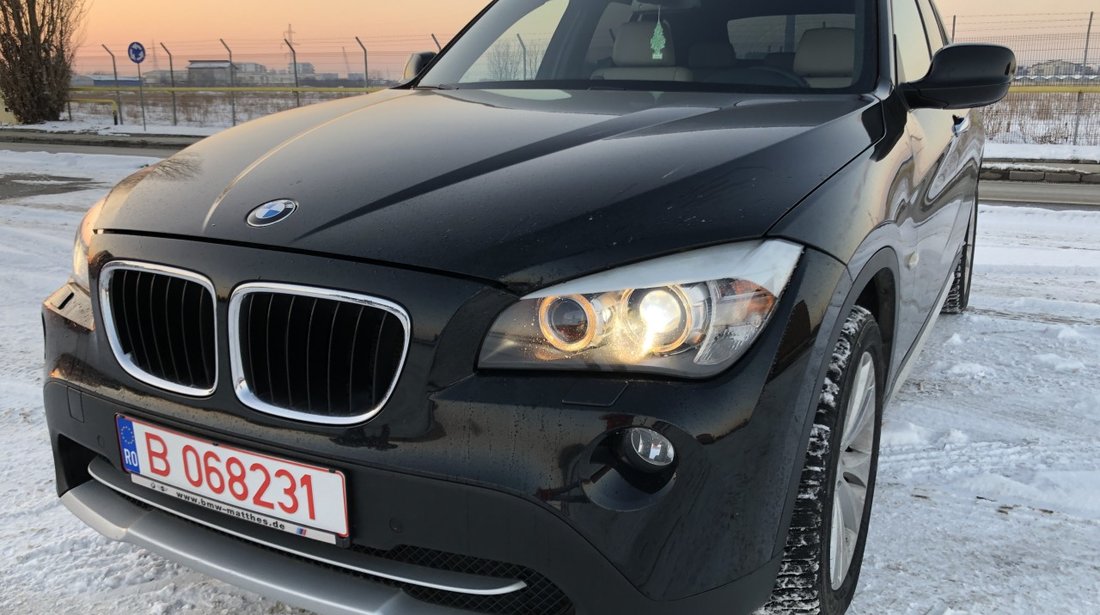 BMW X1 BMW X1 2.0d xDrive 177Cp XLine Automata / Navigatie / Bi-xenon / Piele / Pilot / PDC fata+spate / Bluetooth / etc... RECENT ADUSA DIN GERMANIA!!! 2010