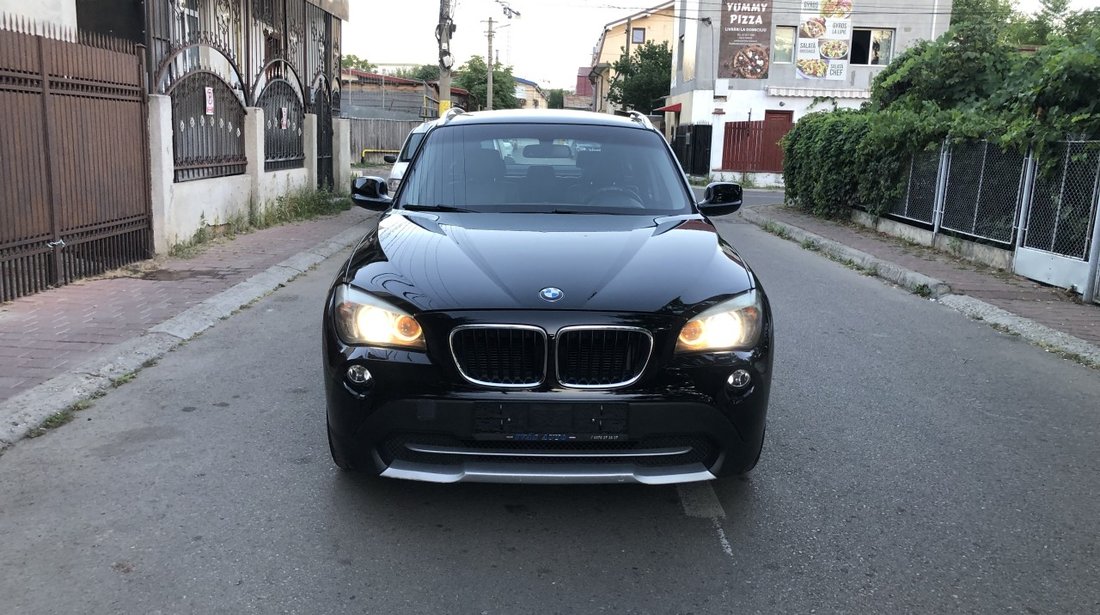 BMW X1 impecabila 2011