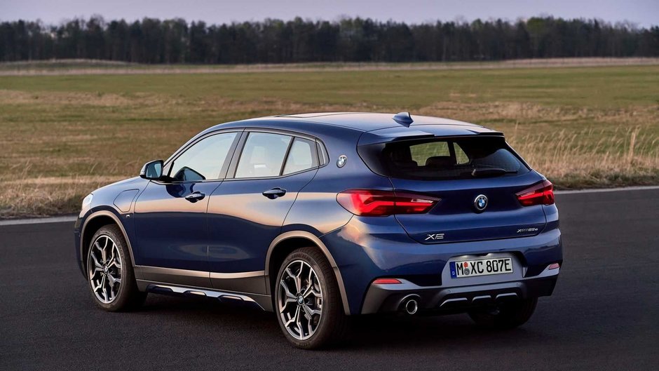 BMW X2 xDrive25e