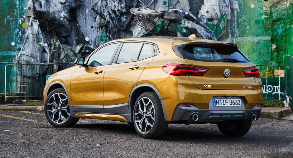 BMW X2