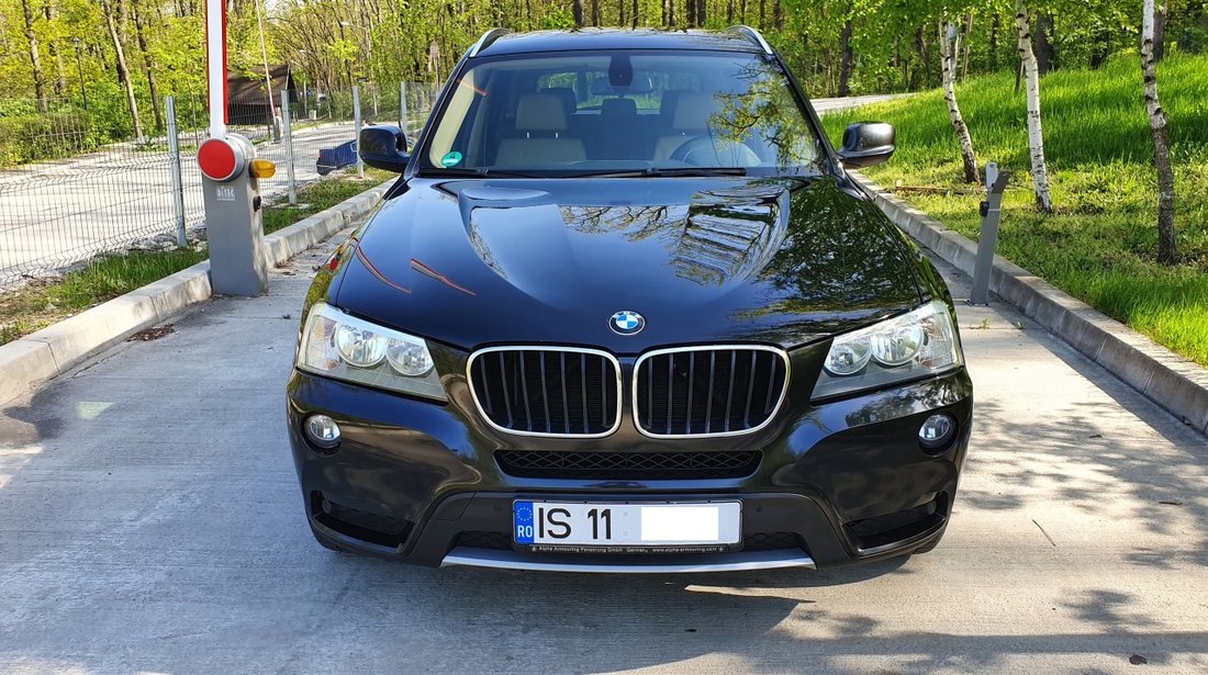 BMW X3 2.0 TDI 184 cp x-drive trapa panoramica, fab. 2011