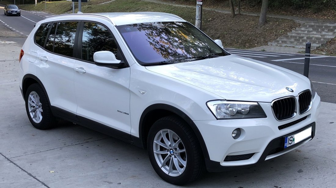 BMW X3 X Drive 2011