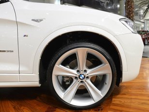 BMW X4 cu pachet M Sport, jante pe 21 inch si evacuare custom