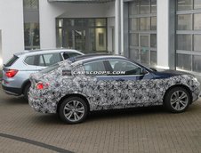 BMW X4 - Poze Spion cu interiorul