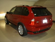 BMW X5 cu 11.136 kilometri la bord