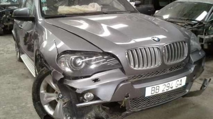 BMW X5 E70 3.0D piese caroserie motor
