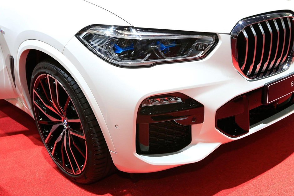 BMW X5 la Paris