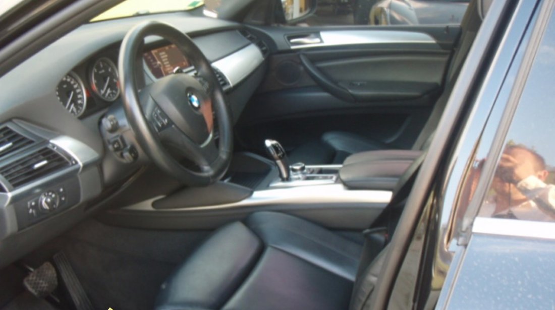 BMW X6 4 0 D Exclusive Sport Automatic 4x4 Full Option