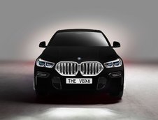 BMW X6 acoperit cu Vantablack