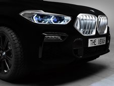 BMW X6 acoperit cu Vantablack