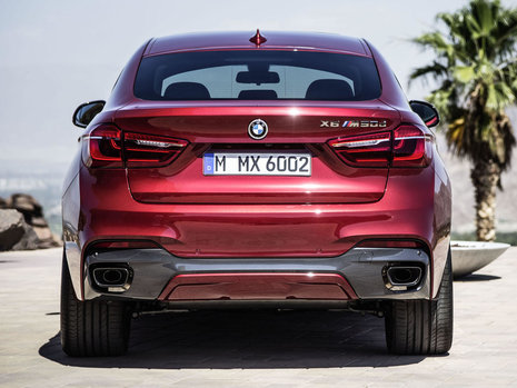 BMW X6 vs Mercedes-Benz GLE Coupe