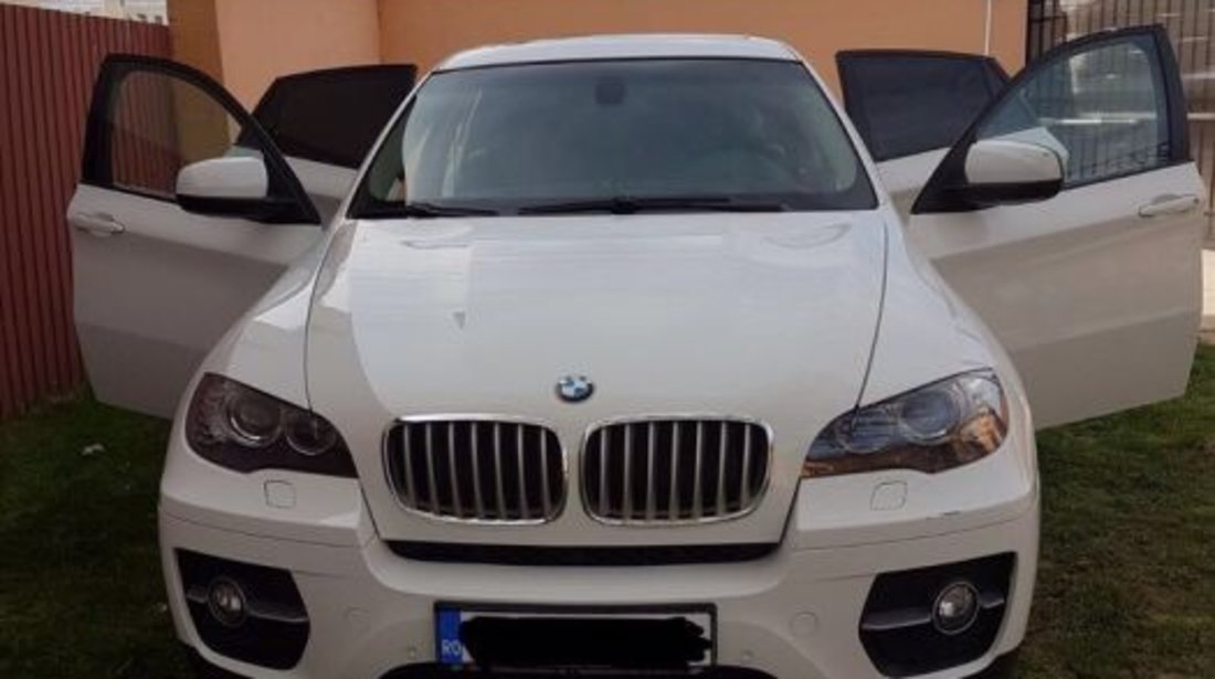 BMW X6M 2200 2011