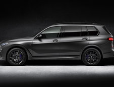 BMW X7 Dark Shadow Edition