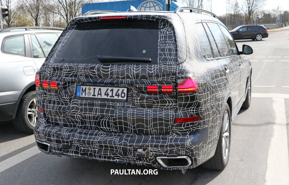 BMW X7 - Interior