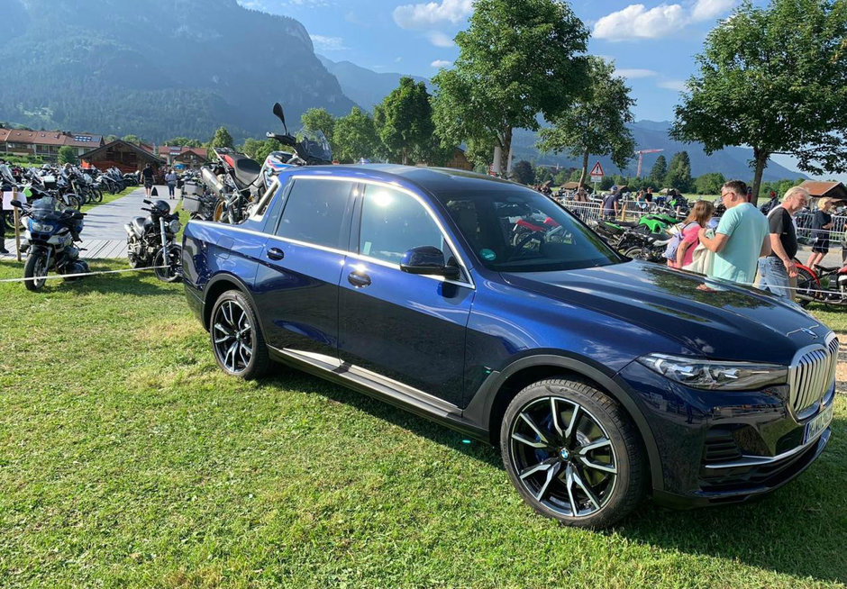 BMW X7 Pick-Up - Poze Reale