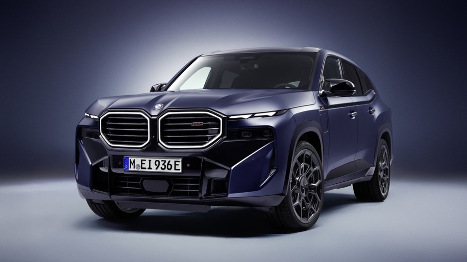BMW XM