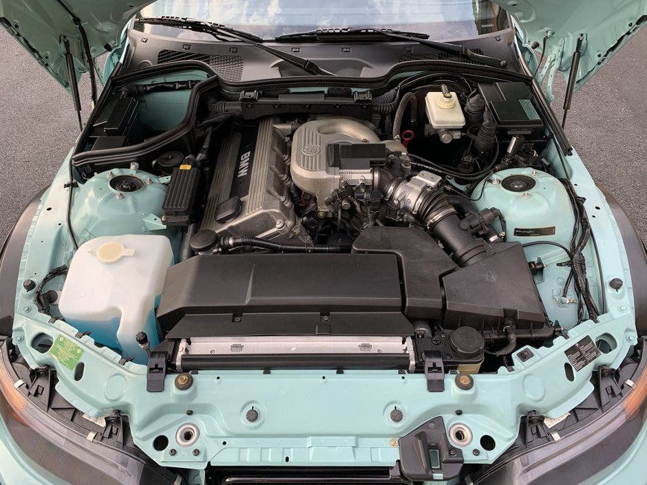 BMW Z3 cu 5.502 kilometri la bord