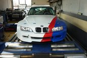 BMW Z3 cu motor V10 de 5.0 litri!