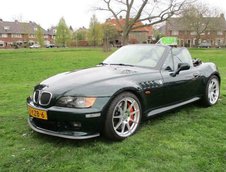 BMW Z3 cu motor V8 de M3