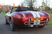 BMW Z3 transformat in AC Cobra