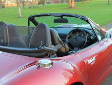 BMW Z3 transformat in AC Cobra