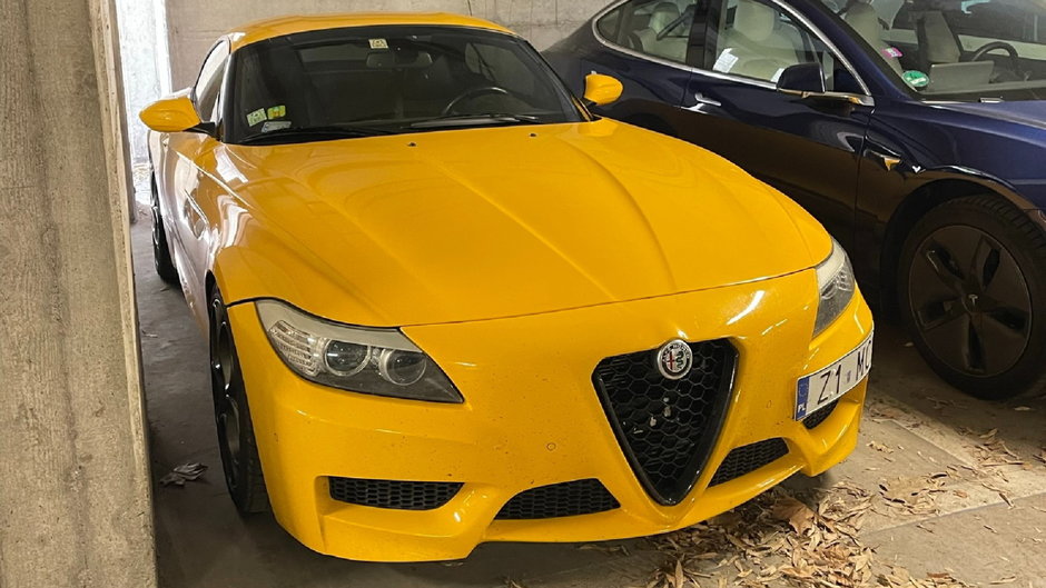 BMW Z4 cu piese de Alfa Romeo