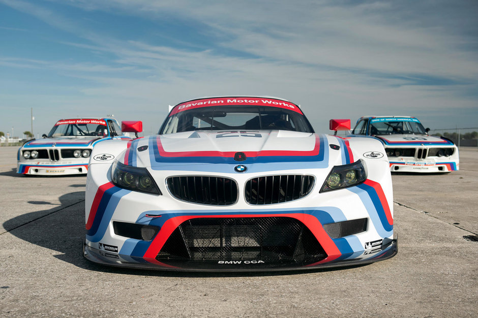 BMW Z4 GTLM vs BMW 3.0 CSL