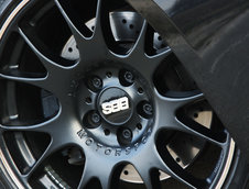 BMW Z4 M de la Manhart Racing - V10 si 550 CP